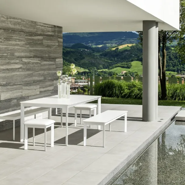 Tavolo in HPL e alluminio System di Varaschin