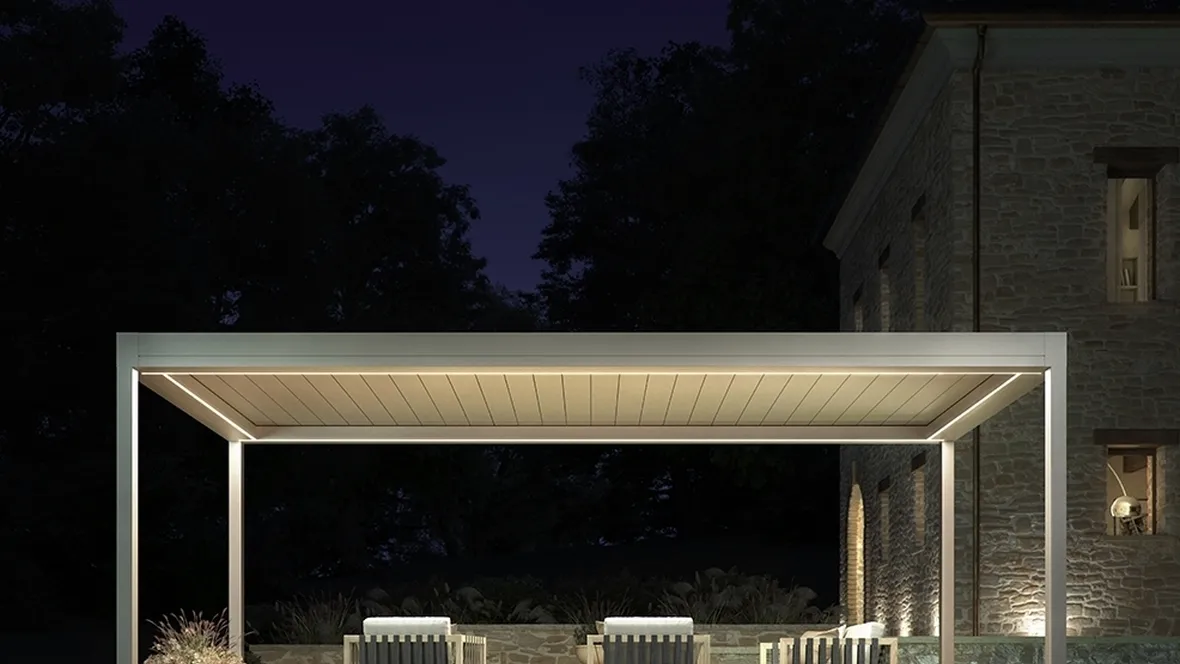 Pergola bioclimatica Brera S di Pratic