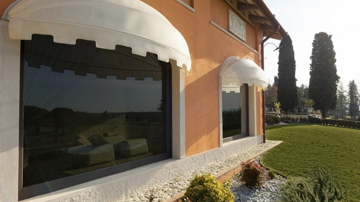 Tenda da sole Grado di Pratic