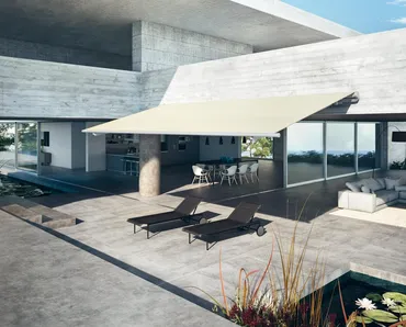 Tenda da sole di design con bracci estensibili in alluminio e luce a Led T-Way di Pratic